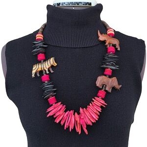 Vintage Chunky Boho Carved Wood African Safari Pink Brown Black Necklace